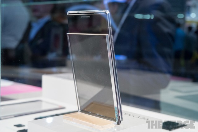 [CES 2014] Cận ảnh ZTE Eco-Mobius: Điện thoại 